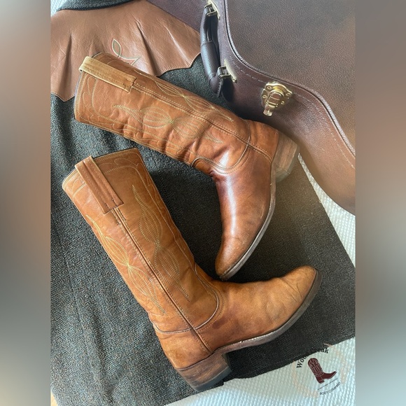 FRYE | Yellow Stitched Boots - Picture 2 of 8